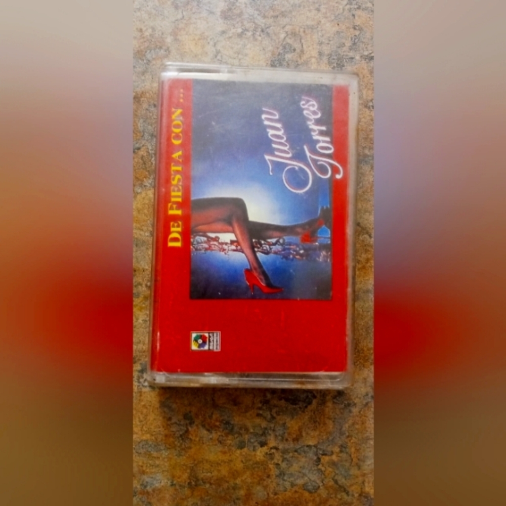 De Fiesta Con Juan Torres Cassette Tape - Red Cover